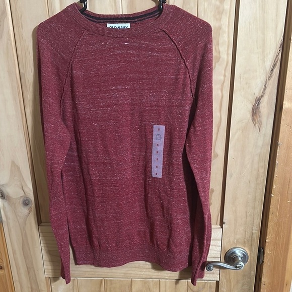 Old Navy Tops - NWT Old Navy Womens Red Long Sleeve